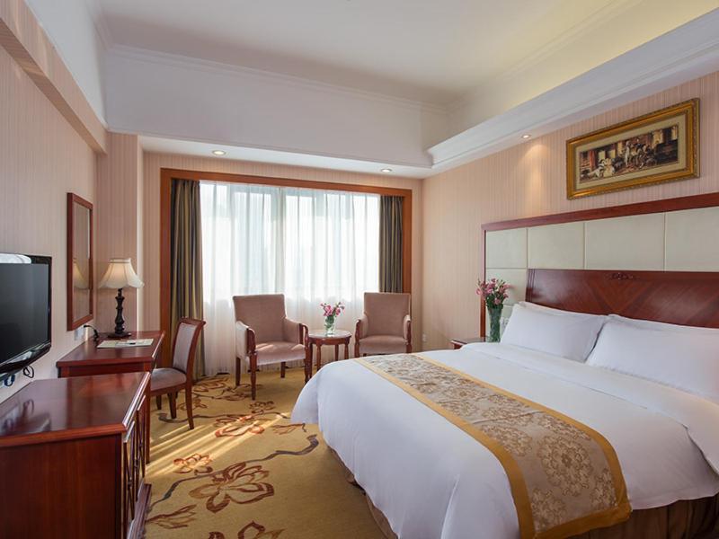 Vienna Hotel Foshan Nanhai Avenue Branch Екстериор снимка