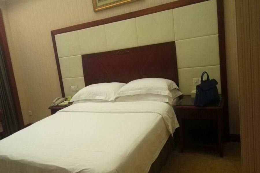 Vienna Hotel Foshan Nanhai Avenue Branch Екстериор снимка
