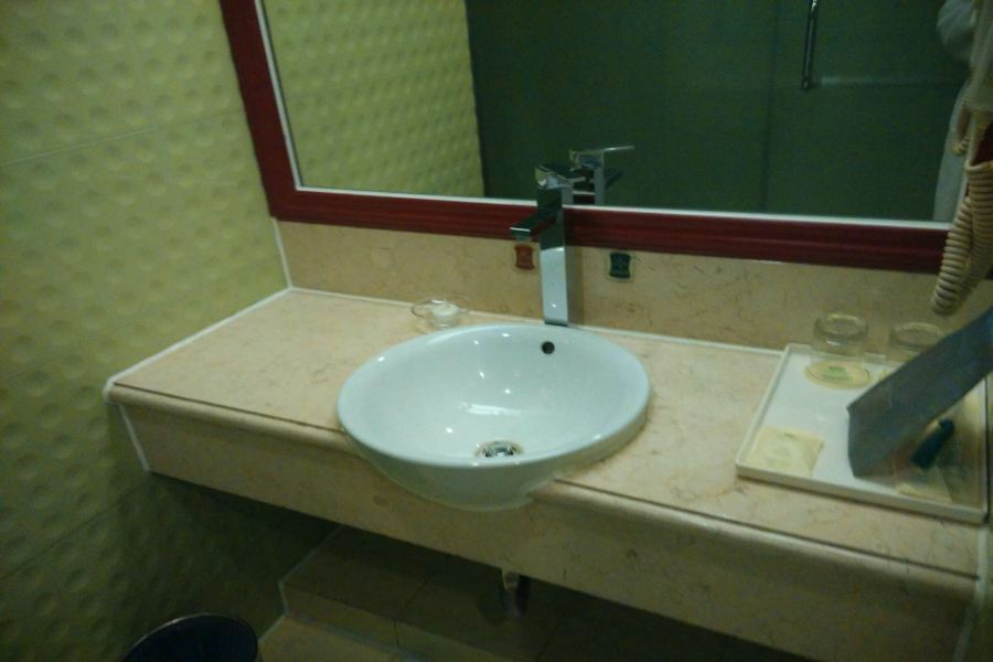 Vienna Hotel Foshan Nanhai Avenue Branch Екстериор снимка